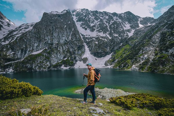 Peut-on trouver une maison de vacances en Provence avec des ateliers de peinture et des dégustations de vin?